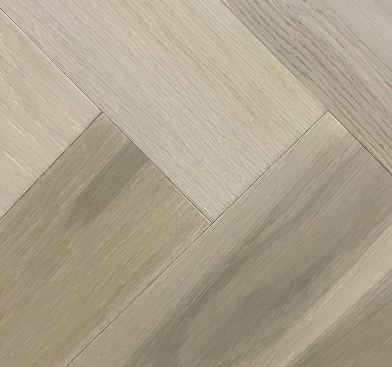 Classic Herringbone Oak